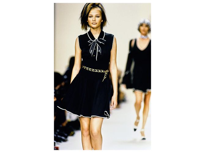 Coco Crush Spilla a fiocco Chanel 1994 blu navy - vista 8