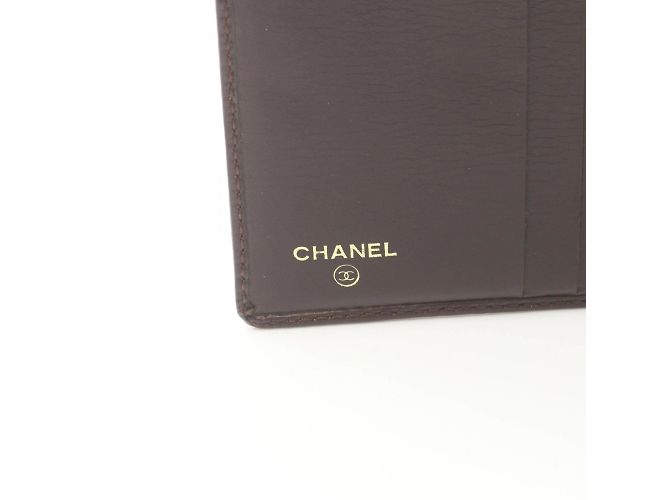 Chanel Coco Mark Bi-fold Wallet Brown - view 5