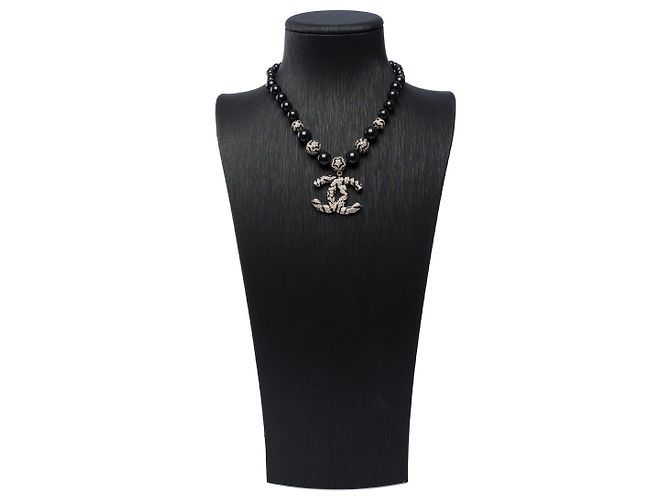 Gioielli CHANEL CC in Perla Nera - 102034 Nero - vista 2