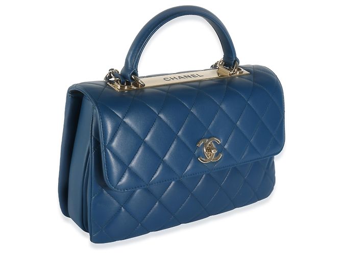 Borsa a mano media in pelle di agnello trapuntata blu navy Chanel - vista 4