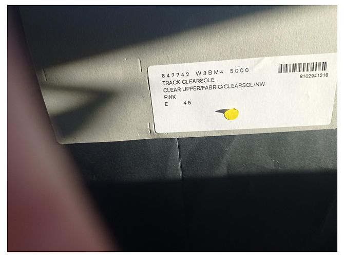 Sneakers Balenciaga in pelle rosa - vista 4
