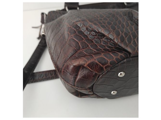 Bela bolsa Mac Douglas em couro verdadeiro marrom escuro estilo crocodilo, em estado novo - vista 3