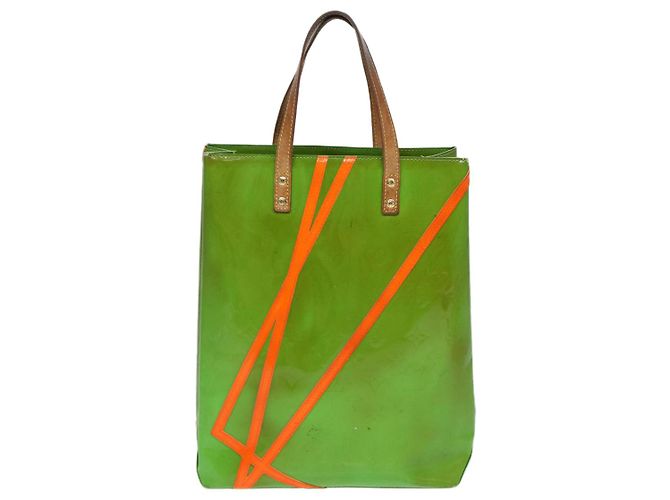 Louis Vuitton Reade Verde - vista 2