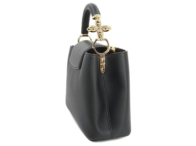 Louis Vuitton Capucines BB Shoulder Bag Black - view 3