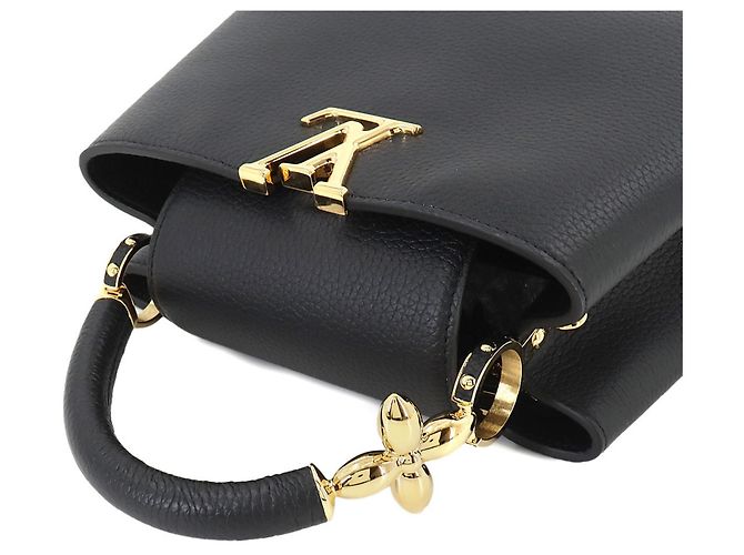 Louis Vuitton Capucines BB Shoulder Bag Black - view 5