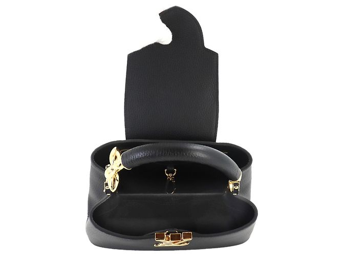 Louis Vuitton Capucines BB Shoulder Bag Black - view 6