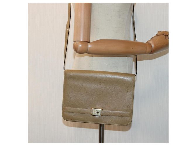 Borsa a spalla Christian Dior in pelle beige Auth ar12309 - vista 22