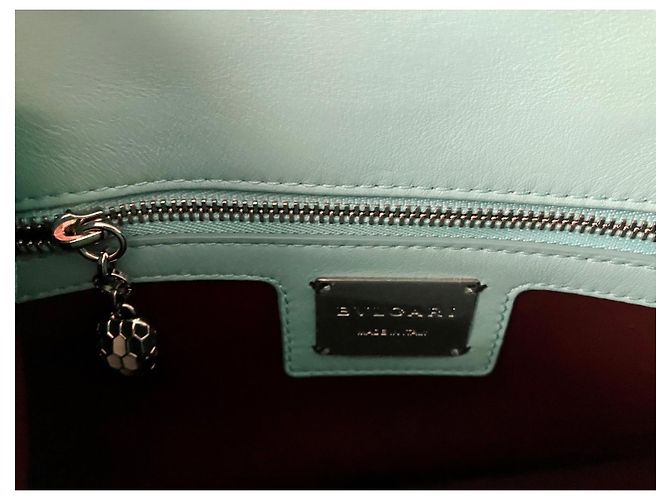 Borsa a mano Bulgari Cabochon in pelle di vitello blu - vista 10
