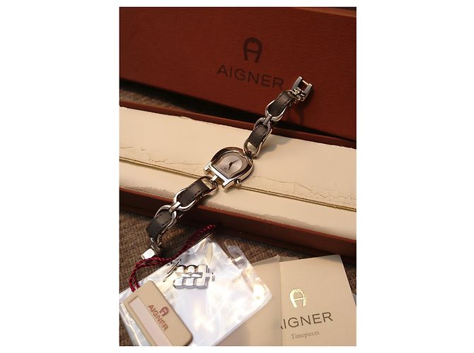 Aigner Perugia Quarz Uhr, Ref A07200 Swiss Made Silber Weiß Grau - Ansicht 10