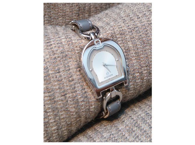 Aigner Perugia Quarz Uhr, Ref A07200 Swiss Made Silber Weiß Grau - Ansicht 11