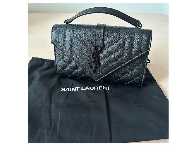 Borsa Envelope Saint Laurent Nera in Pelle Caviar Nero - vista 14