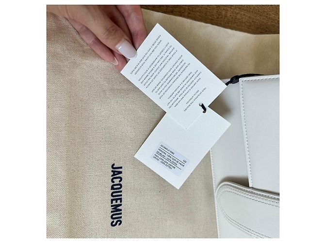 Borsa Jacquemus Le Bambino Long in Pelle Bianca Bianco D'oro - vista 10