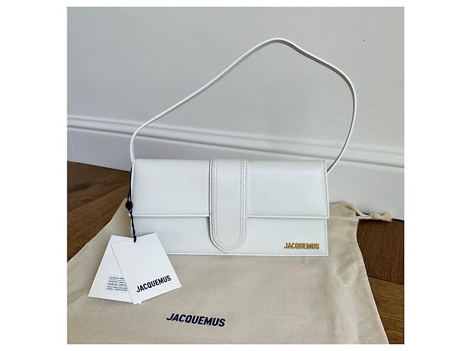 Borsa Jacquemus Le Bambino Long in Pelle Bianca Bianco D'oro - vista 2