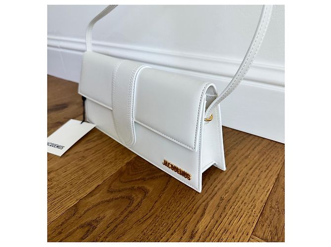 Borsa Jacquemus Le Bambino Long in Pelle Bianca Bianco D'oro - vista 8