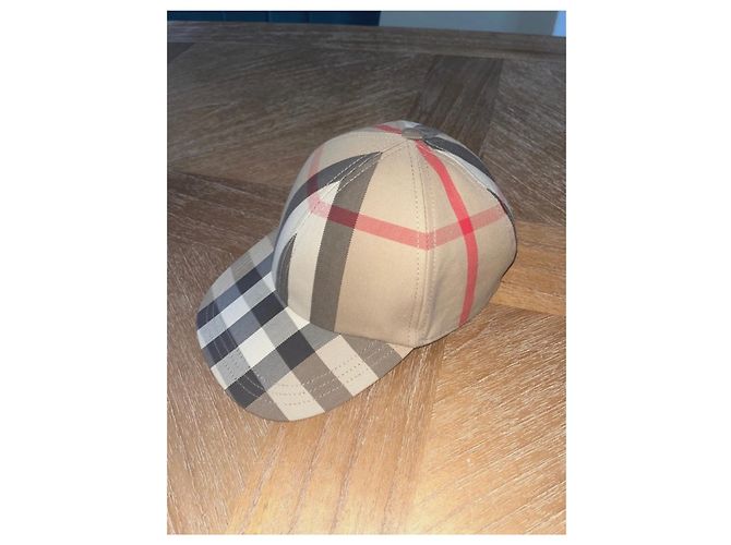 Berretto Burberry in cotone marrone nero beige - vista 3