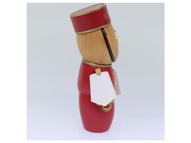 LOUIS VUITTON Vivienne Gaston Porter Bellboy Objet Bois Rouge GI0483 Auth 84715S - vue 3