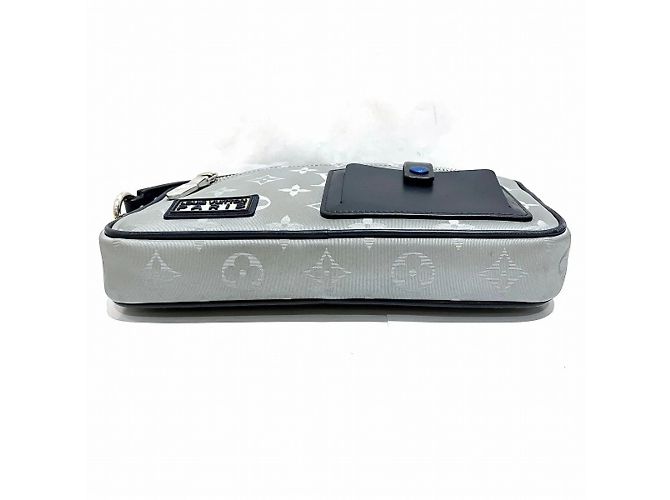 Clutch Satellite Alpha Monogram Louis Vuitton M44171 Nero Argento - vista 2