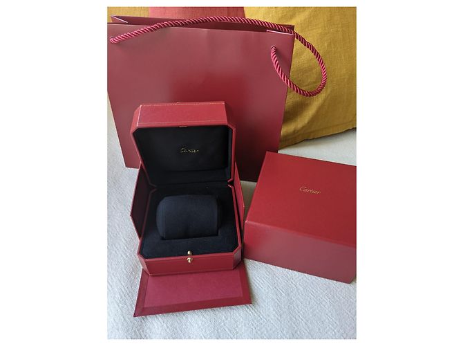 Bracciale bangle Cartier Love Trinity JUC con scatola foderata, carta e borsa. Rosso - vista 9