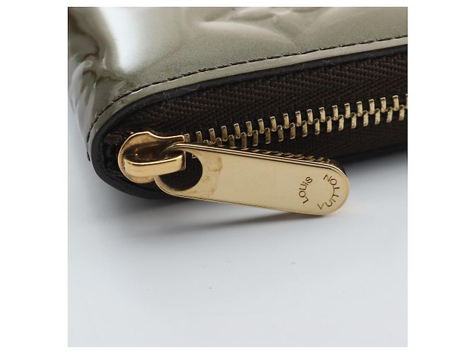 Monedero de charol caqui Louis Vuitton - vista 6