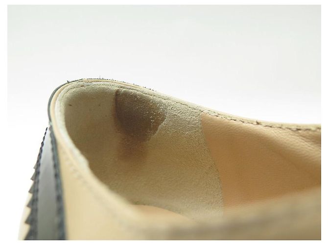 NOVE SCARPE CHANEL G35316 DERBY 40 IN PELLE BEIGE E LUCIDO NERO - vista 11