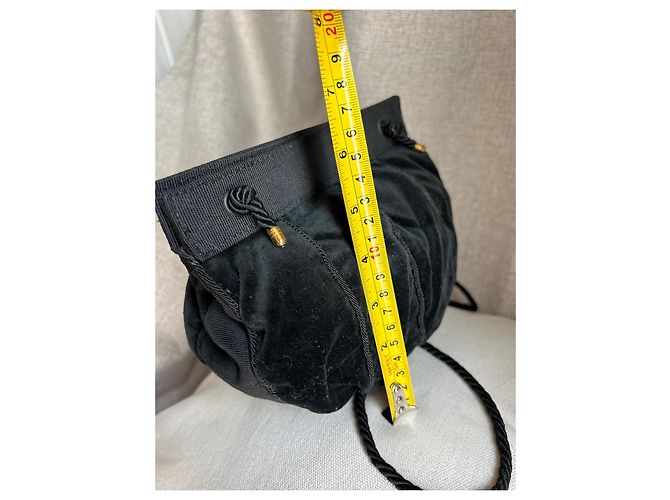 Minaudière rotonda in velluto Gianni Versace Nera Nero - vista 20