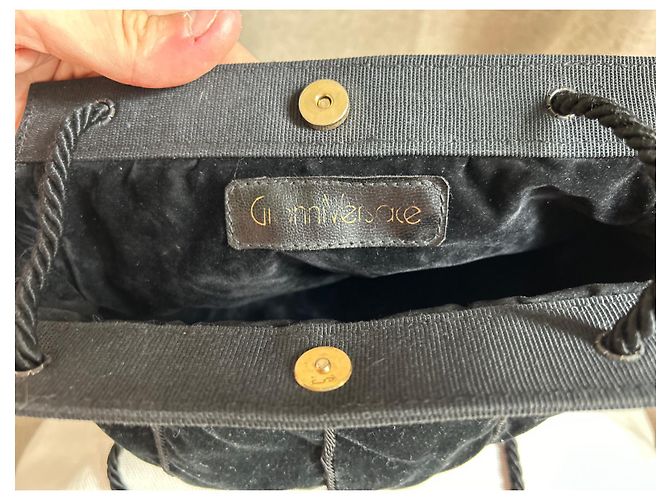Minaudière rotonda in velluto Gianni Versace Nera Nero - vista 7