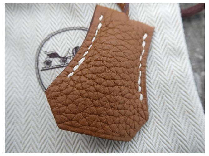 Clochette e tirante Hermès nuovo in pelle Togo oro, nuovo - vista 3