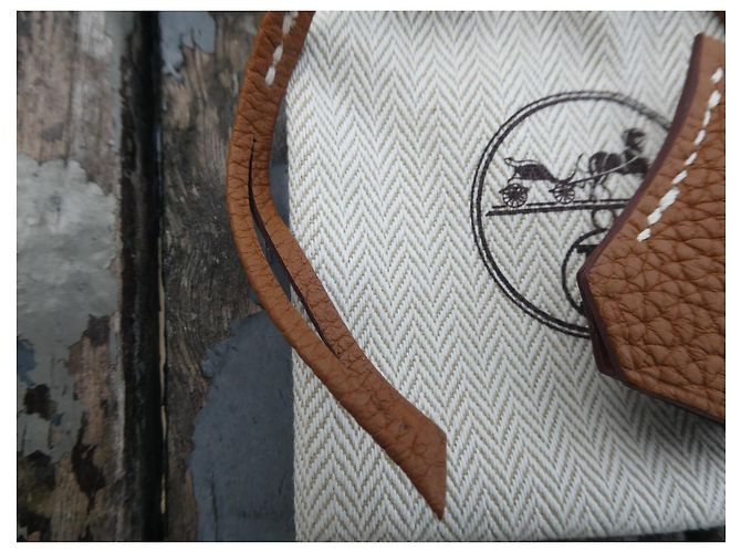 Clochette e tirante Hermès nuovo in pelle Togo oro, nuovo - vista 4