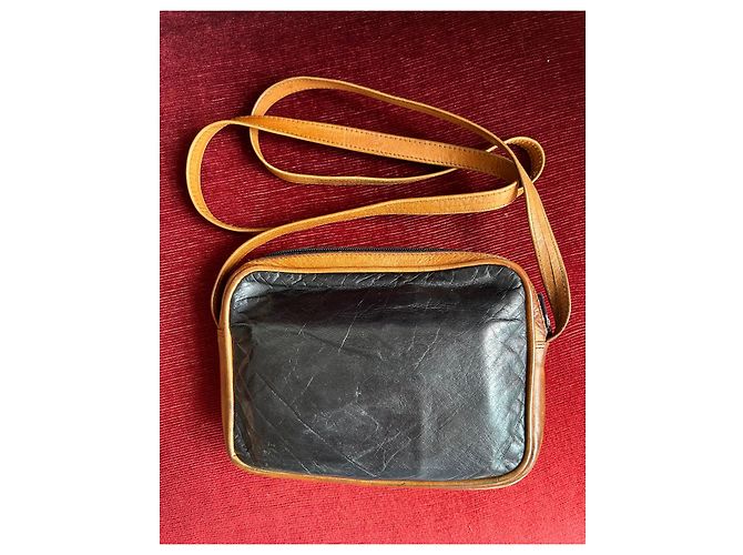 Borsa a tracolla Cartier in pelle nera e marrone Nero - vista 3