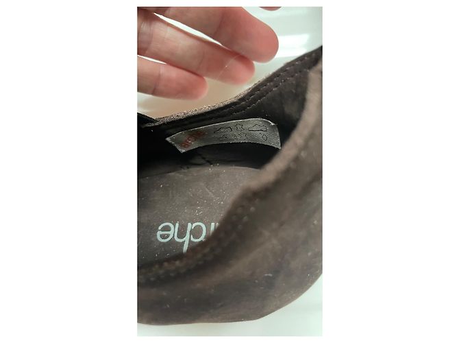 Autre Marque Décolleté ARCHE in nubuck marrone e nero - vista 7