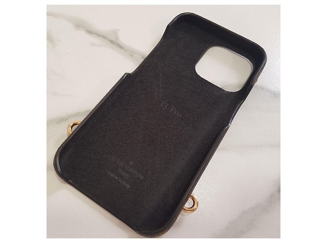 Custodia monogramma LOUIS VUITTON per iPhone 13 Pro Marrone Nero - vista 10