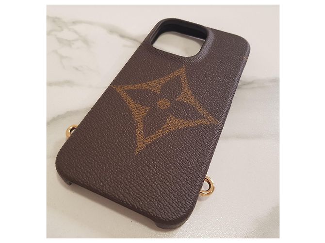 Custodia monogramma LOUIS VUITTON per iPhone 13 Pro Marrone Nero - vista 2