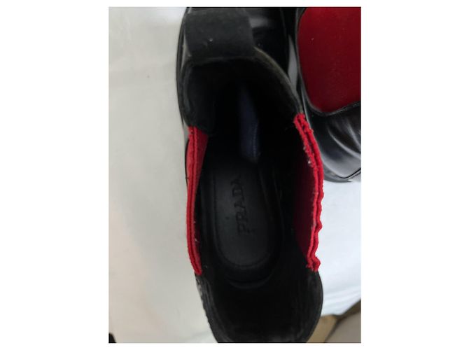 Botas Chelsea de cuero negro Prada Roja - vista 8