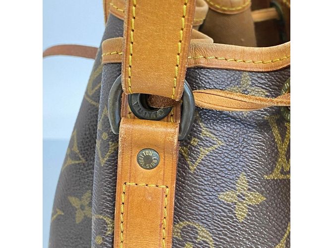 Noe Bolsa de Ombro Petit Noé Monograma Louis Vuitton Marrom - vista 11