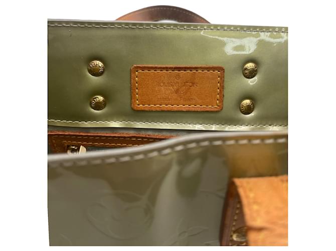 Louis Vuitton Reade PM Verde - vista 8