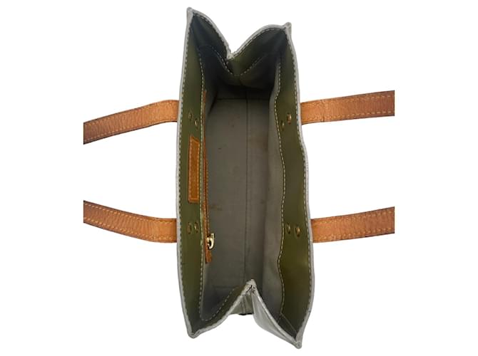 Louis Vuitton Reade PM Verde - vista 9