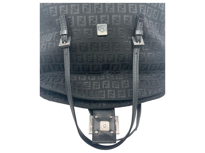 Borsa Fendi Mamma Nero e Argento Tela e Pelle - vista 7