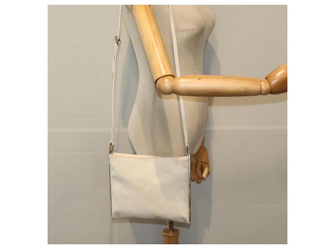FENDI Schultertasche aus Nylon in Weiß Silber authentisch ar12395 - Ansicht 24