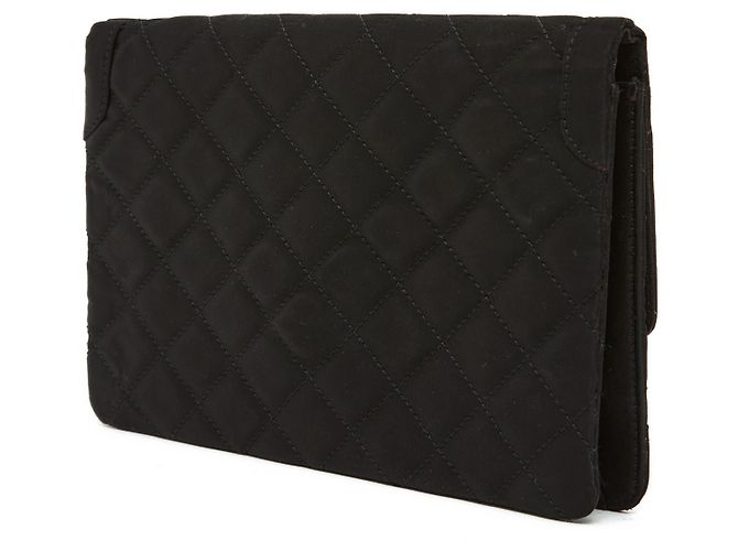 Chanel 1996 Borsa a Spalla Clutch Haute Couture in Satin Nero con 2 catene - vista 4