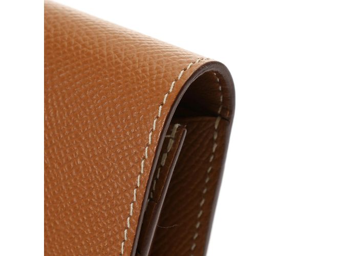 Billetera compacta con doblez Constance de Hermès Castaño - vista 7