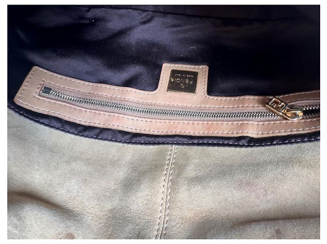 Borsa Fendi Baguette in camoscio beige - vista 14