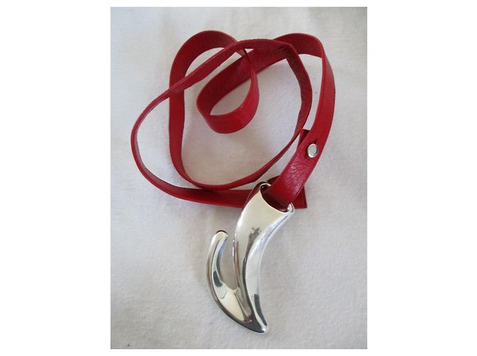 Tiffany & Co Cintura in pelle rossa e argento 'fish hook'. Rosso - vista 4
