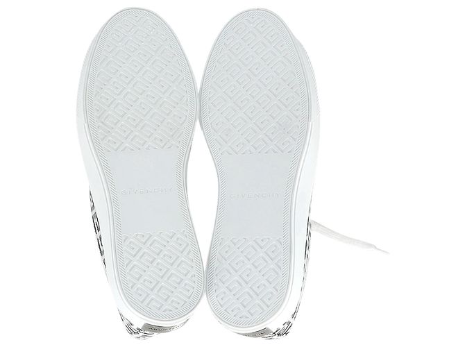 Givenchy  City 4G-Monogram Low-Top Sneakers in Black and White Leather - view 6