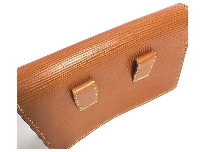 Pochette Tilsit Epi Santur Louis Vuitton Marrone - vista 7