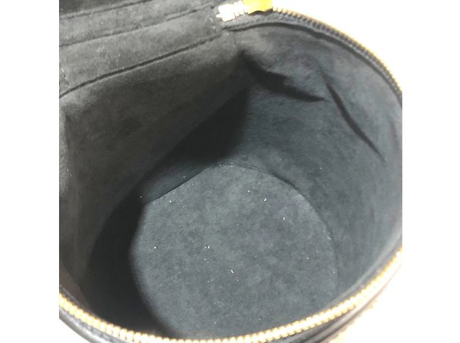 Borsa Louis Vuitton Monogram Vernis Cannes PM Nero - vista 11