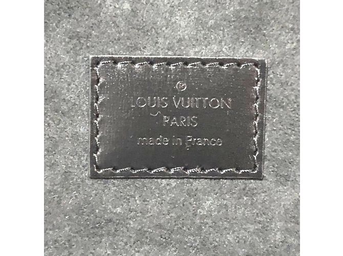 Borsa Louis Vuitton Monogram Vernis Cannes PM Nero - vista 12