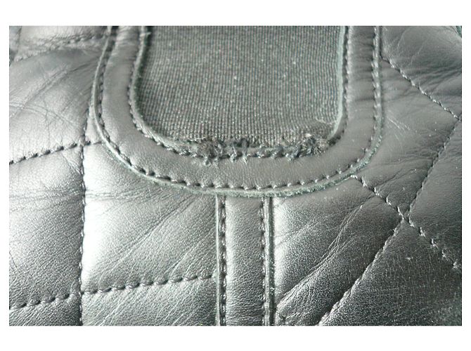 CHANEL Black quilted leather boots size 38 GOOD CONDITION - view 10