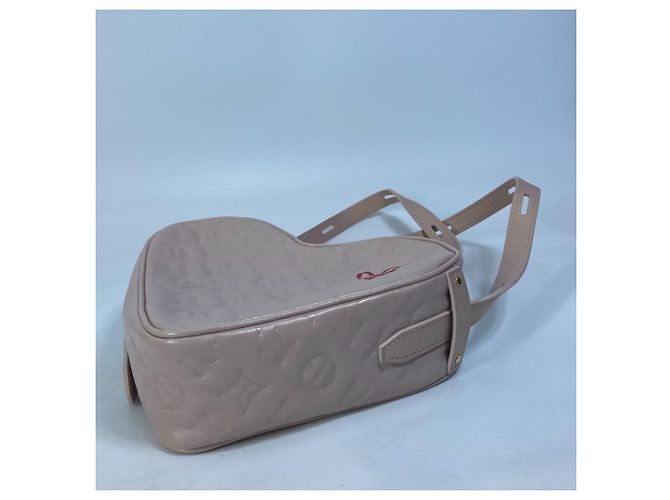 Bolsa de Ombro Pochette Heart Box Cool Fall in Love Monogram Louis Vuitton Rosa - vista 2