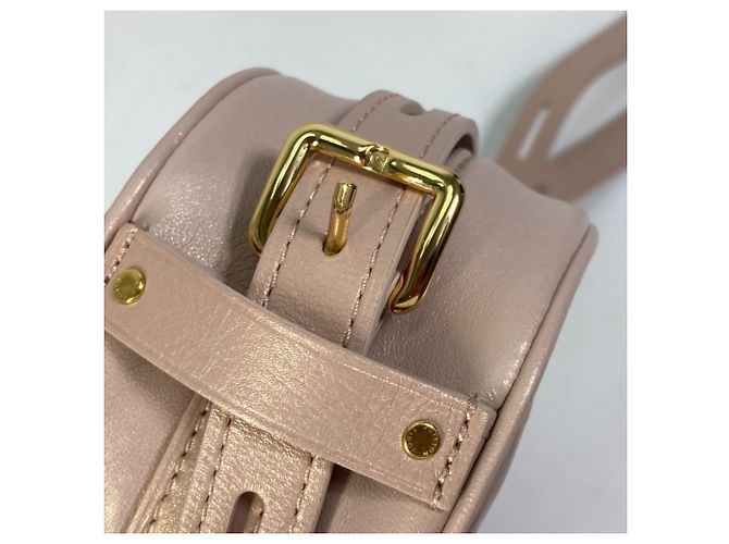 Bolsa de Ombro Pochette Heart Box Cool Fall in Love Monogram Louis Vuitton Rosa - vista 6