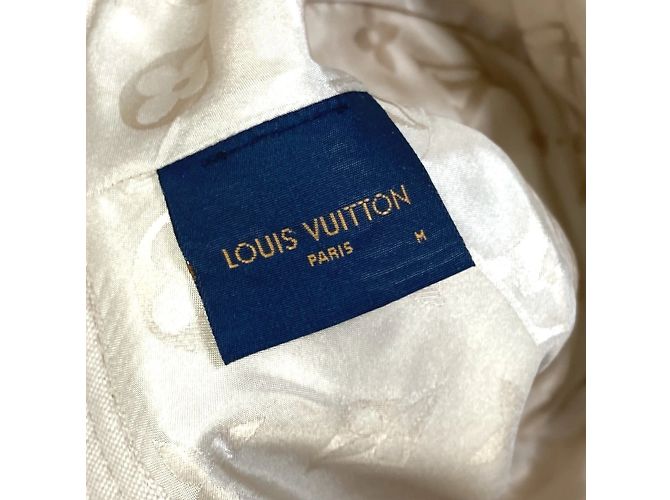 Bucket Cappello Bob LV Buddy di Louis Vuitton Bianco - vista 9